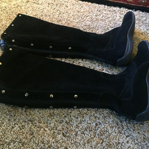 AEROSOLES BLACK SUEDE BOOTS 7.5